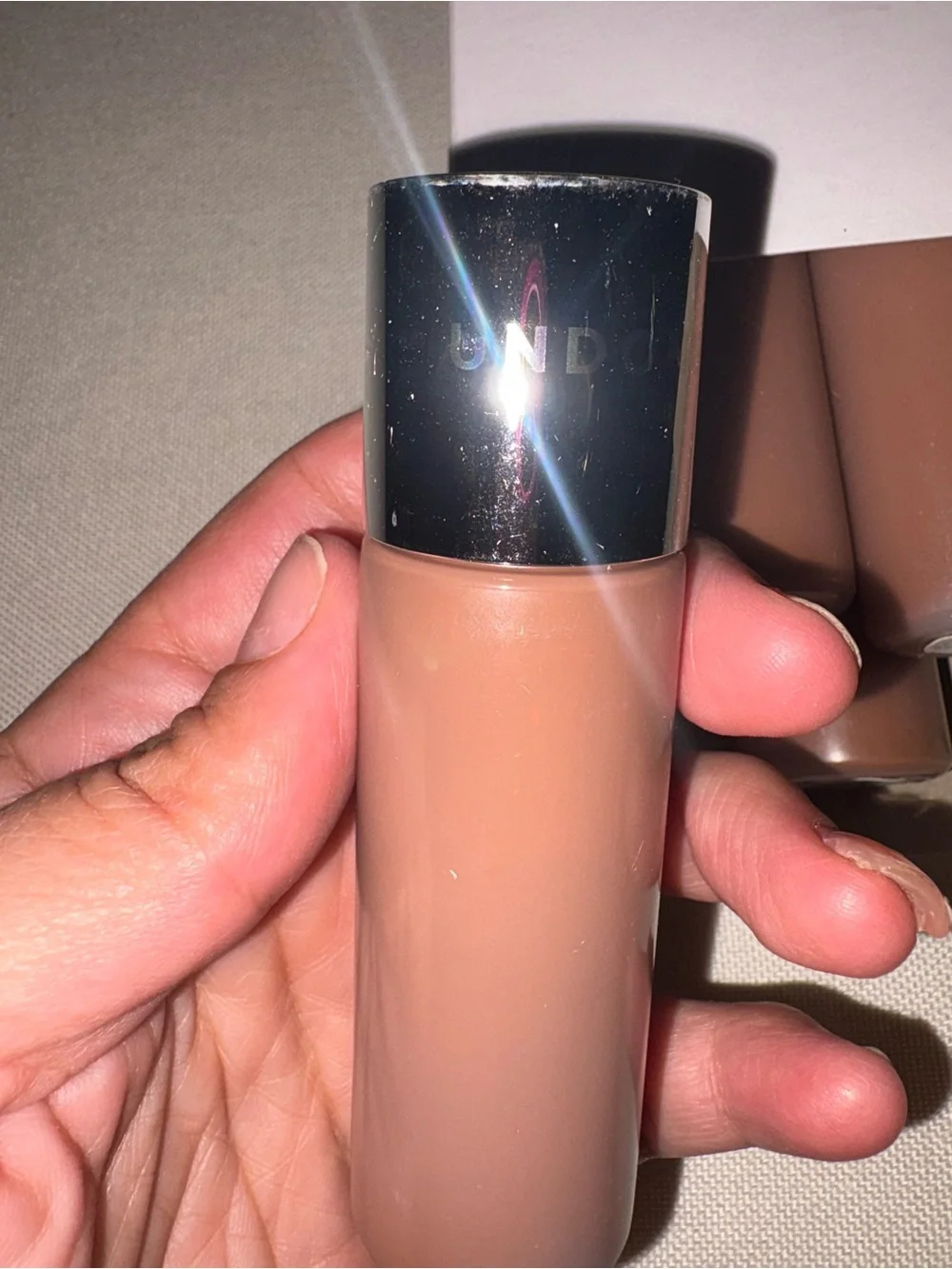 UN Foundation Glow Tint - Shade 6 Cacao Dark